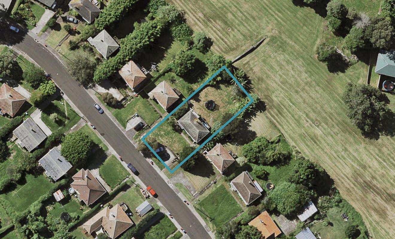 21 Oran Road, Panmure, Auckland - Carousel 1