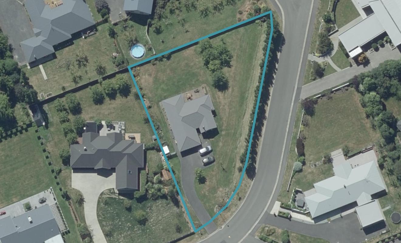 7 Orchard Grove, East Taieri, Mosgiel - Carousel 1