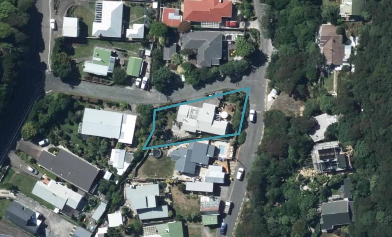 55 Cluny Road, Plimmerton, Porirua - Carousel 1