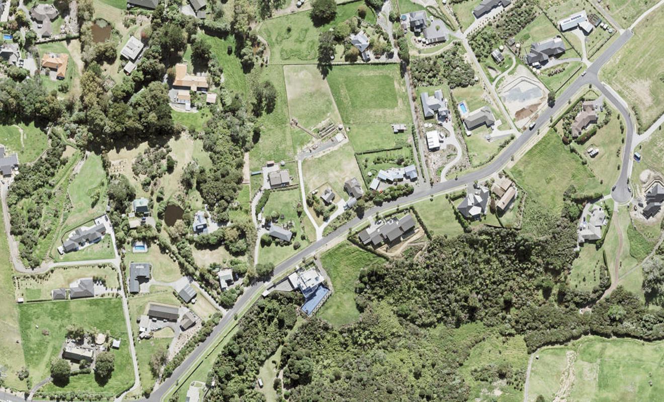 36 Roberts Road, Matakatia, Whangaparaoa - Carousel 1