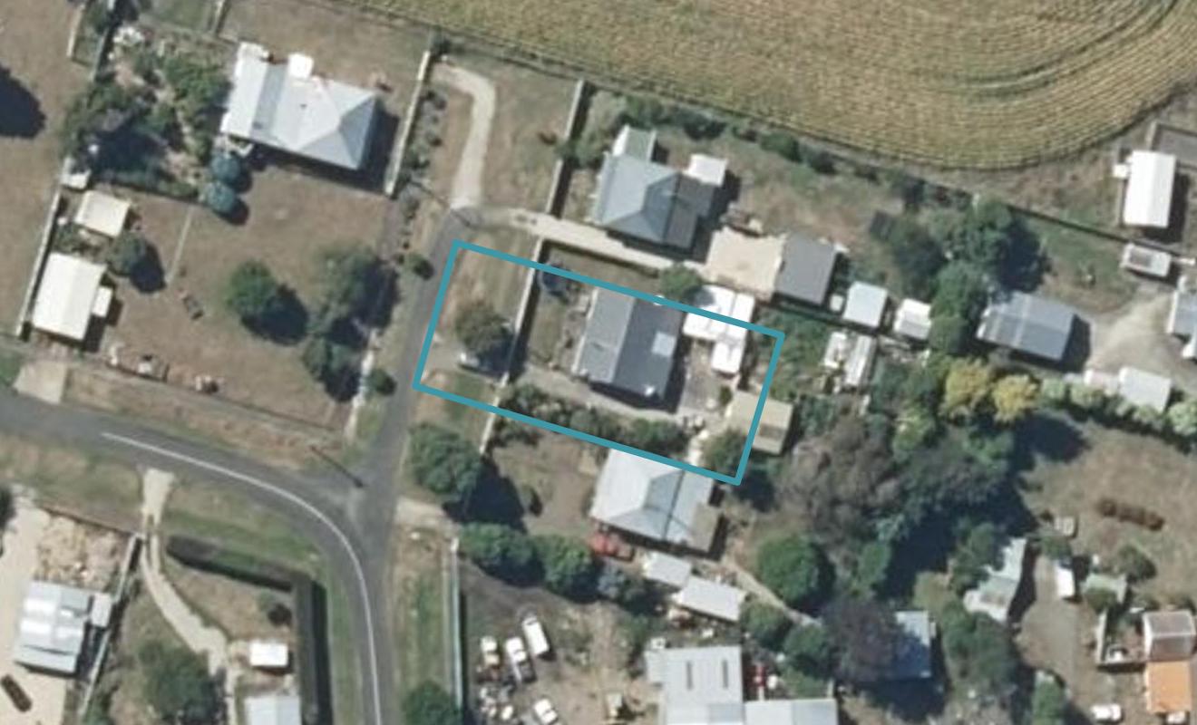10 Martin Street, Fordell, Whanganui - Carousel 1