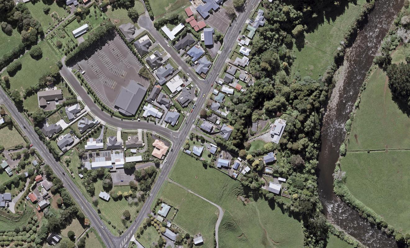 525 Mangorei Road, Highlands Park, New Plymouth - Carousel 1