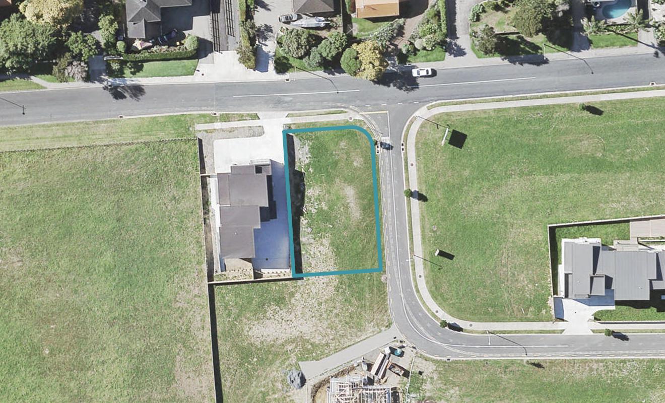 1 Te Makuru Lane, Maraetai, Auckland - Carousel 1