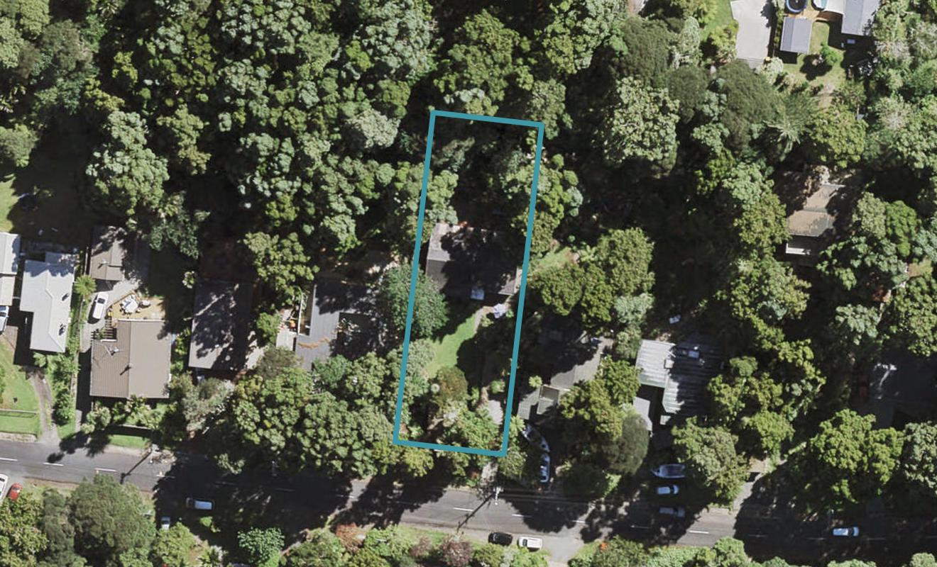 72 Waima Crescent, Titirangi, Auckland - Carousel 1