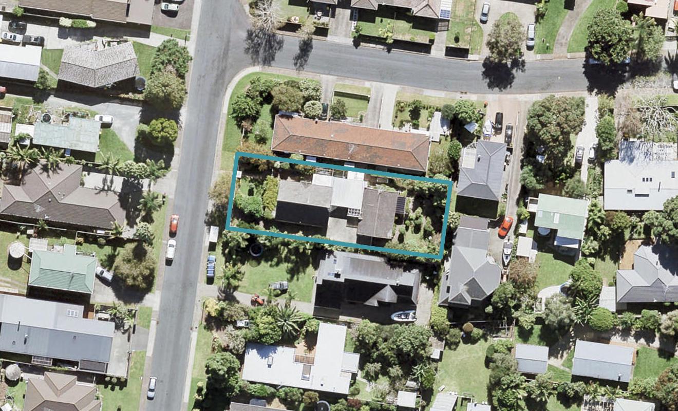 17A Manly Park Avenue, Manly, Whangaparaoa - Carousel 1