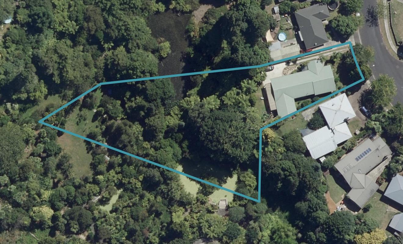 19 Hooker Avenue, Chedworth, Hamilton - Carousel 1