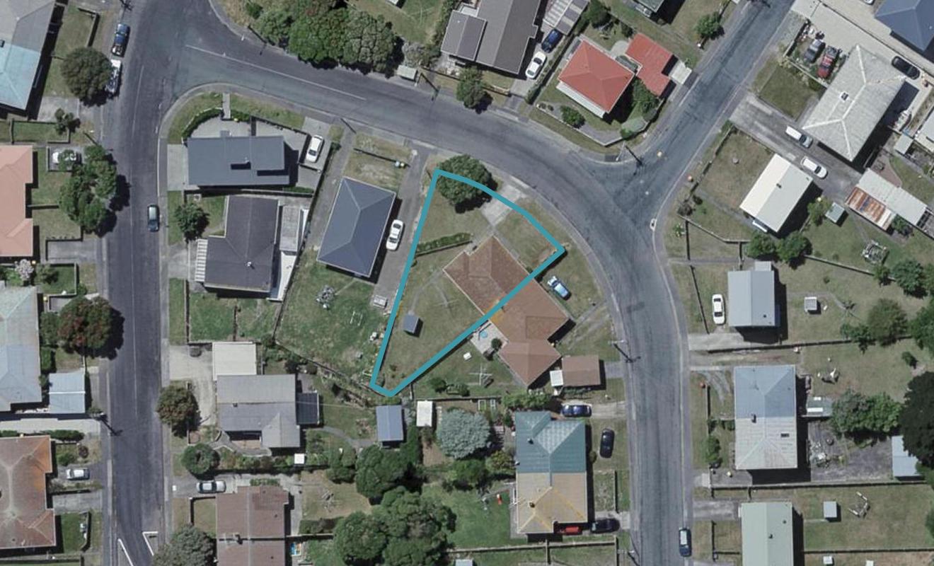 6 Taiaroa Street, Strathmore Park, Wellington - Carousel 1