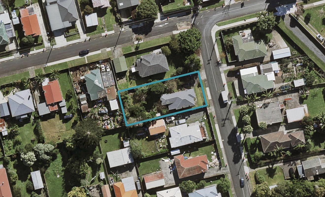 1 Papaku Road, Otahuhu, Auckland - Carousel 1