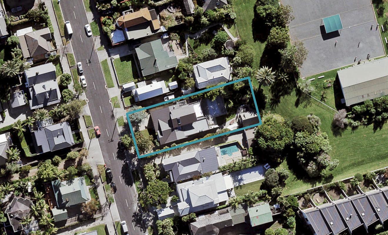45 Clifton Road, Herne Bay, Auckland - Carousel 1