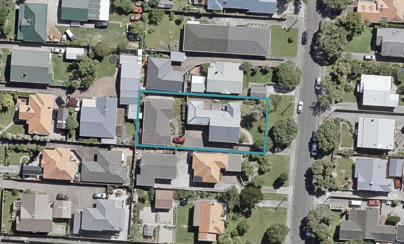 2/15 Collingwood Street, Waterloo, Lower Hutt - Carousel 1