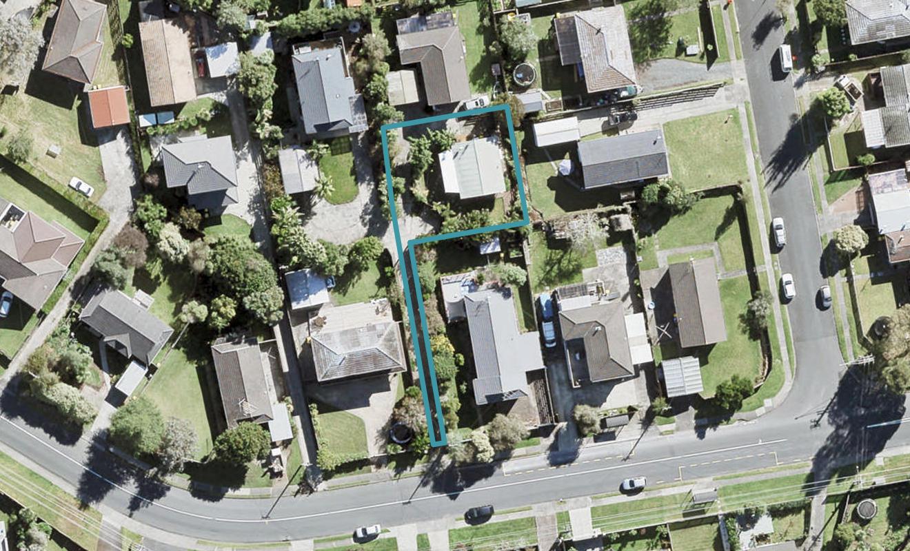69A Glenvar Road, Torbay, Auckland - Carousel 1