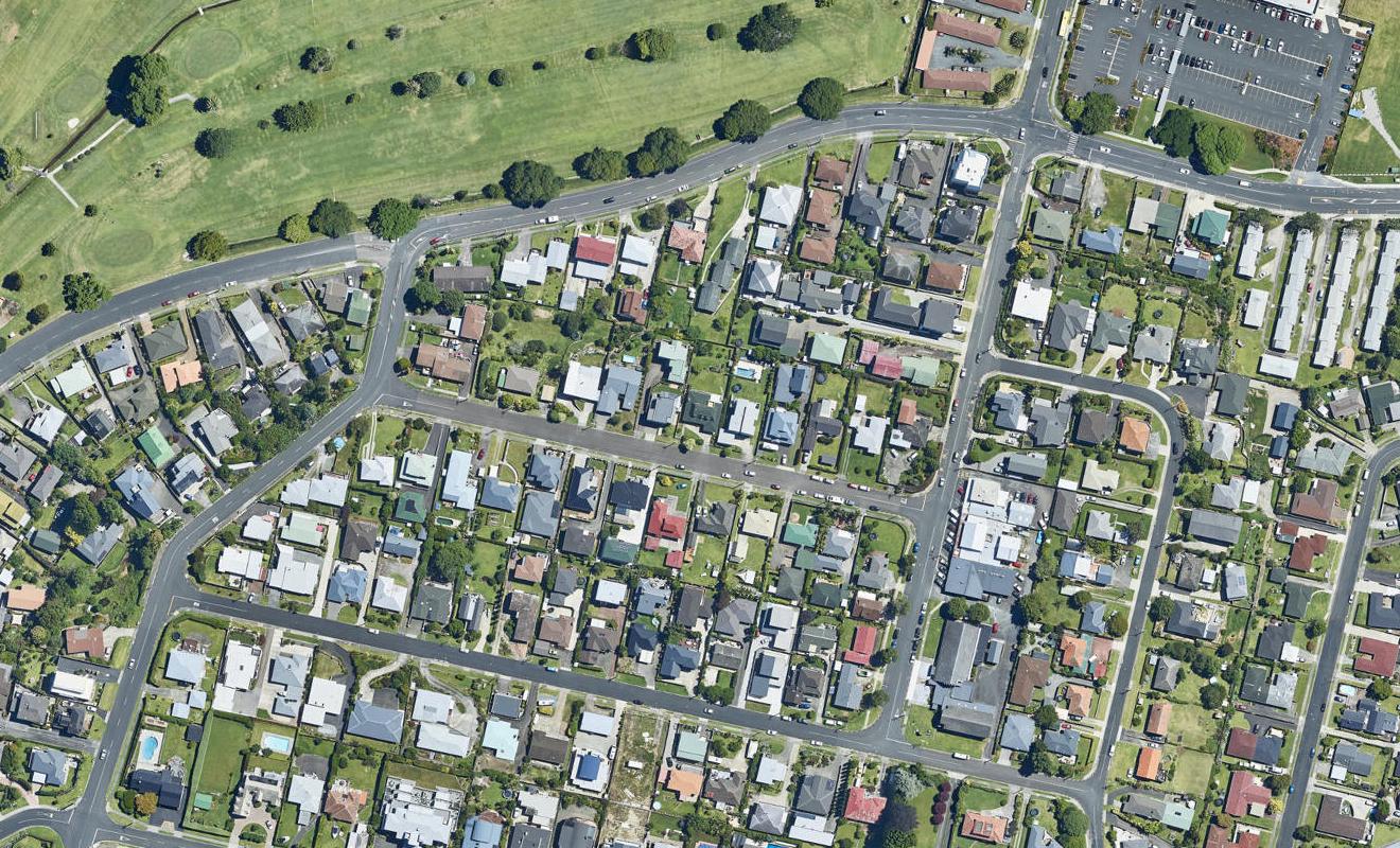18 Rushton Avenue, Otūmoetai, Tauranga - Carousel 1