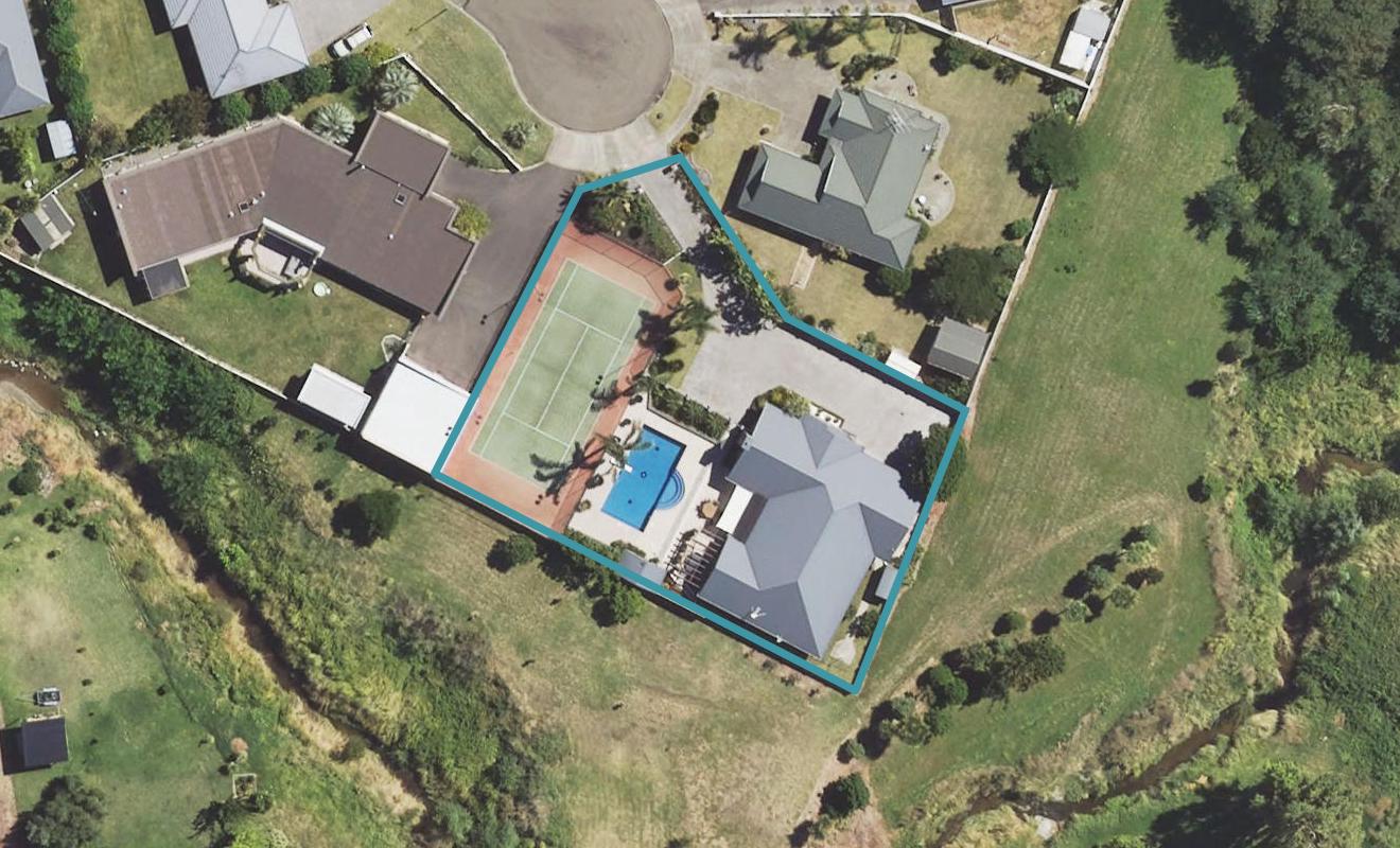 7 Claire Place, Lytton West, Gisborne - Carousel 1