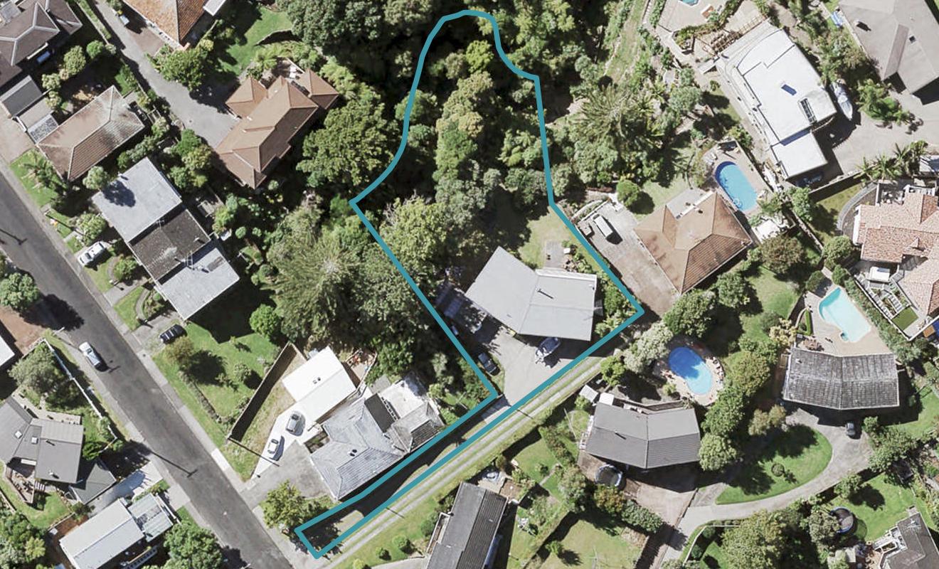 19 Liston Crescent, Cockle Bay, Auckland - Carousel 1