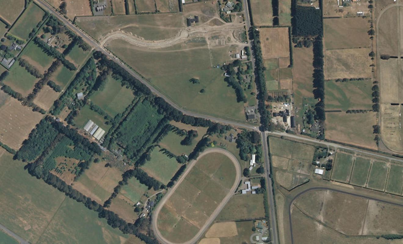 61 Hamptons Road, Christchurch - Carousel 1
