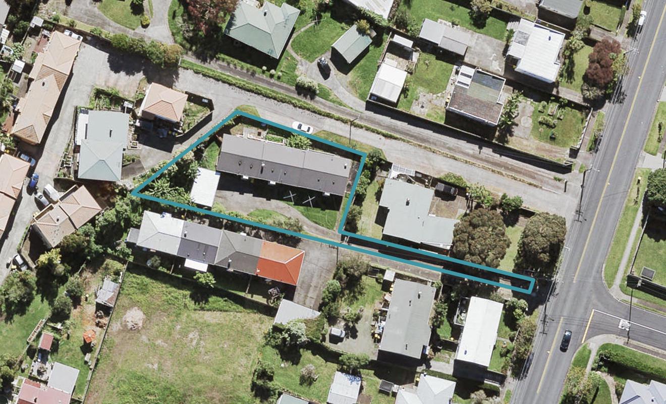 63 Astley Avenue, New Lynn, Auckland - Carousel 1