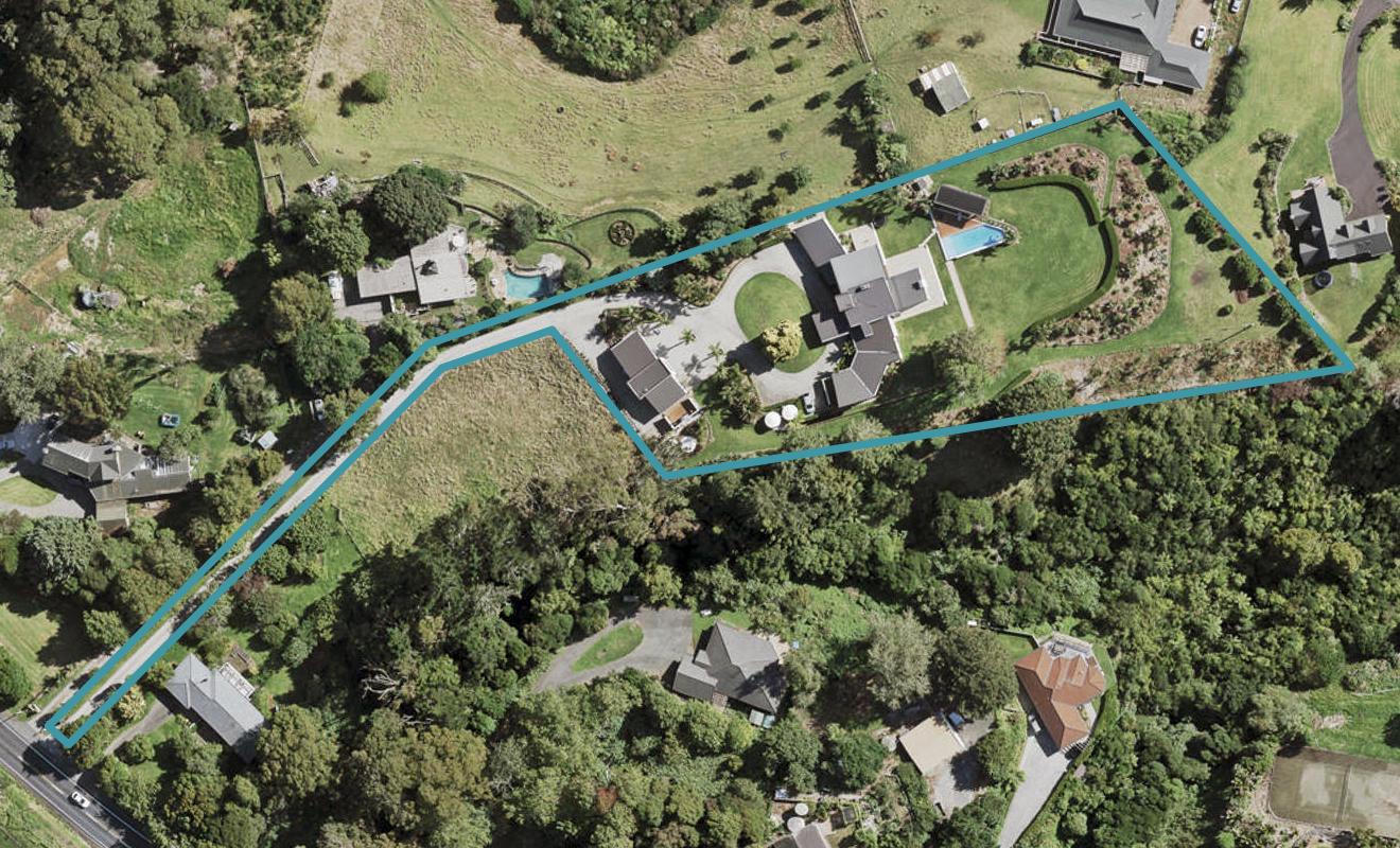 294 Redoubt Road, Totara Park, Auckland - Carousel 1