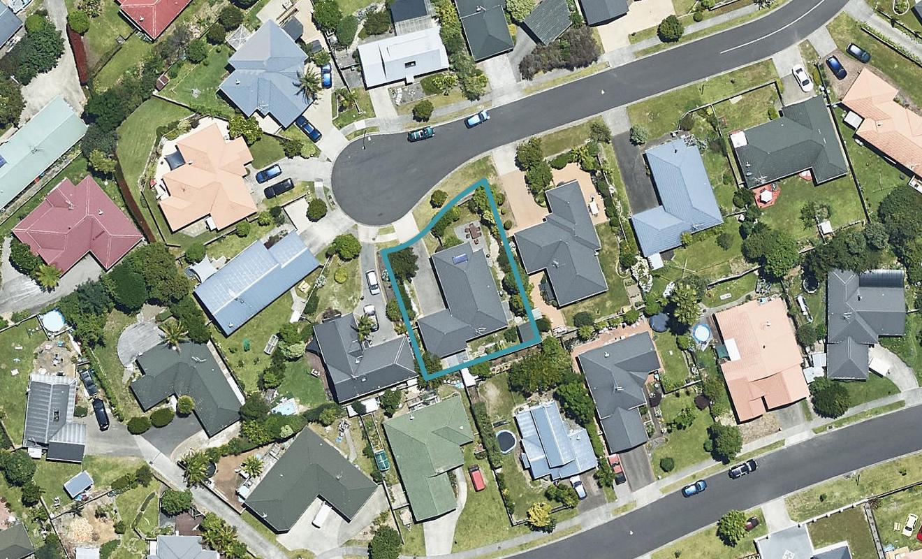 25 Solander Drive, Welcome Bay, Tauranga - Carousel 1