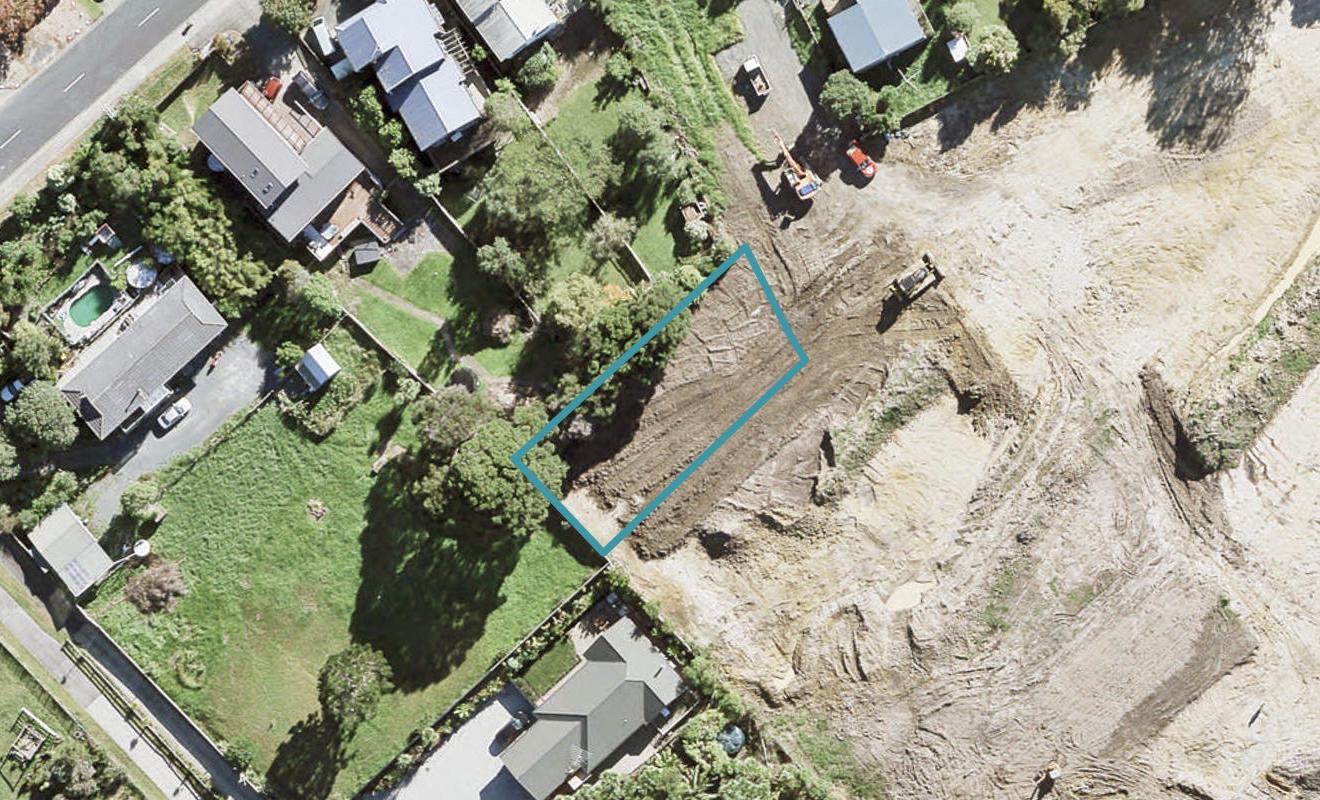 4 Pamu Wera Drive, STANMORE BAY - Carousel 1