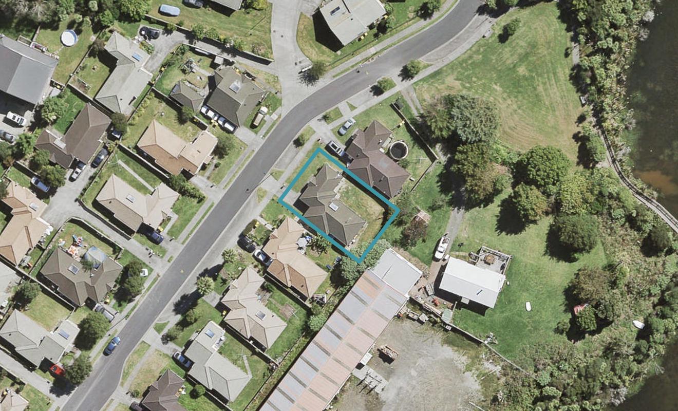 30 Charlenne Close, Ranui, Auckland - Carousel 1