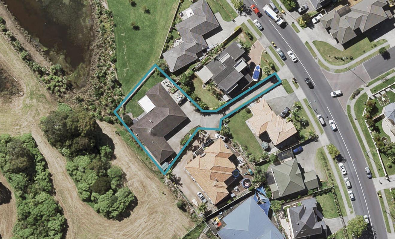 105 Hugh Green Drive, Pinehill, Auckland - Carousel 1
