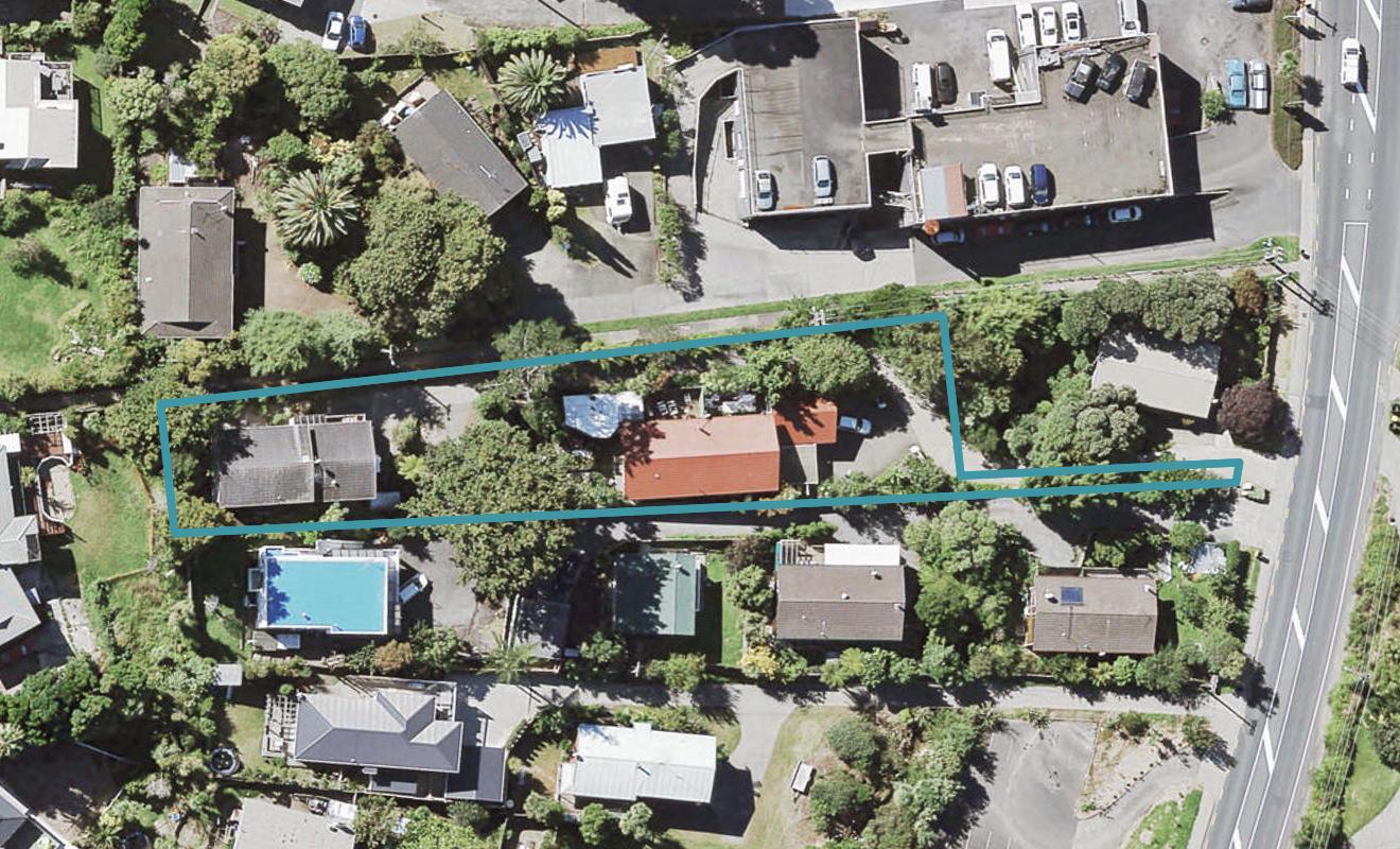 1/722 Beach Road, Browns Bay, Auckland - Carousel 1