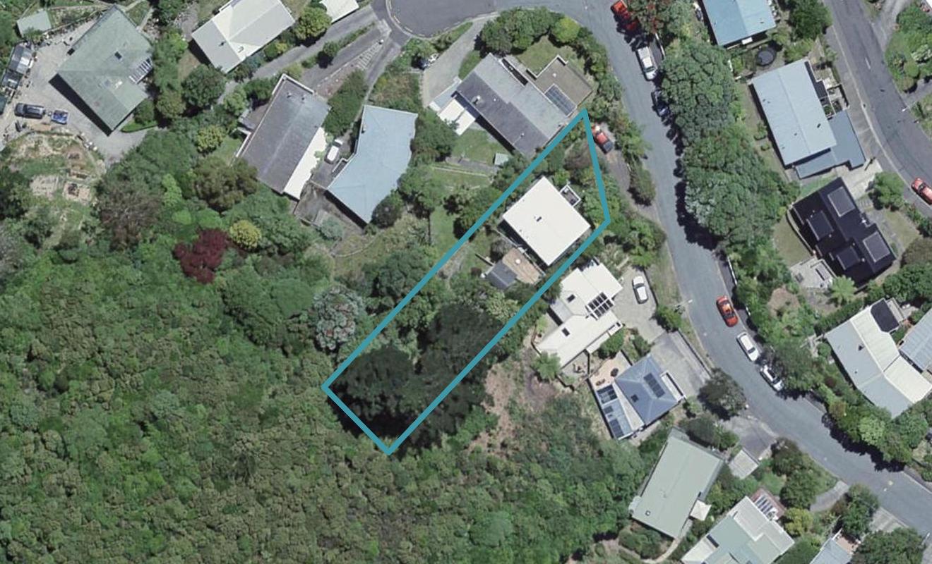 25 Doris Gordon Crescent, Crofton Downs, Wellington - Carousel 1