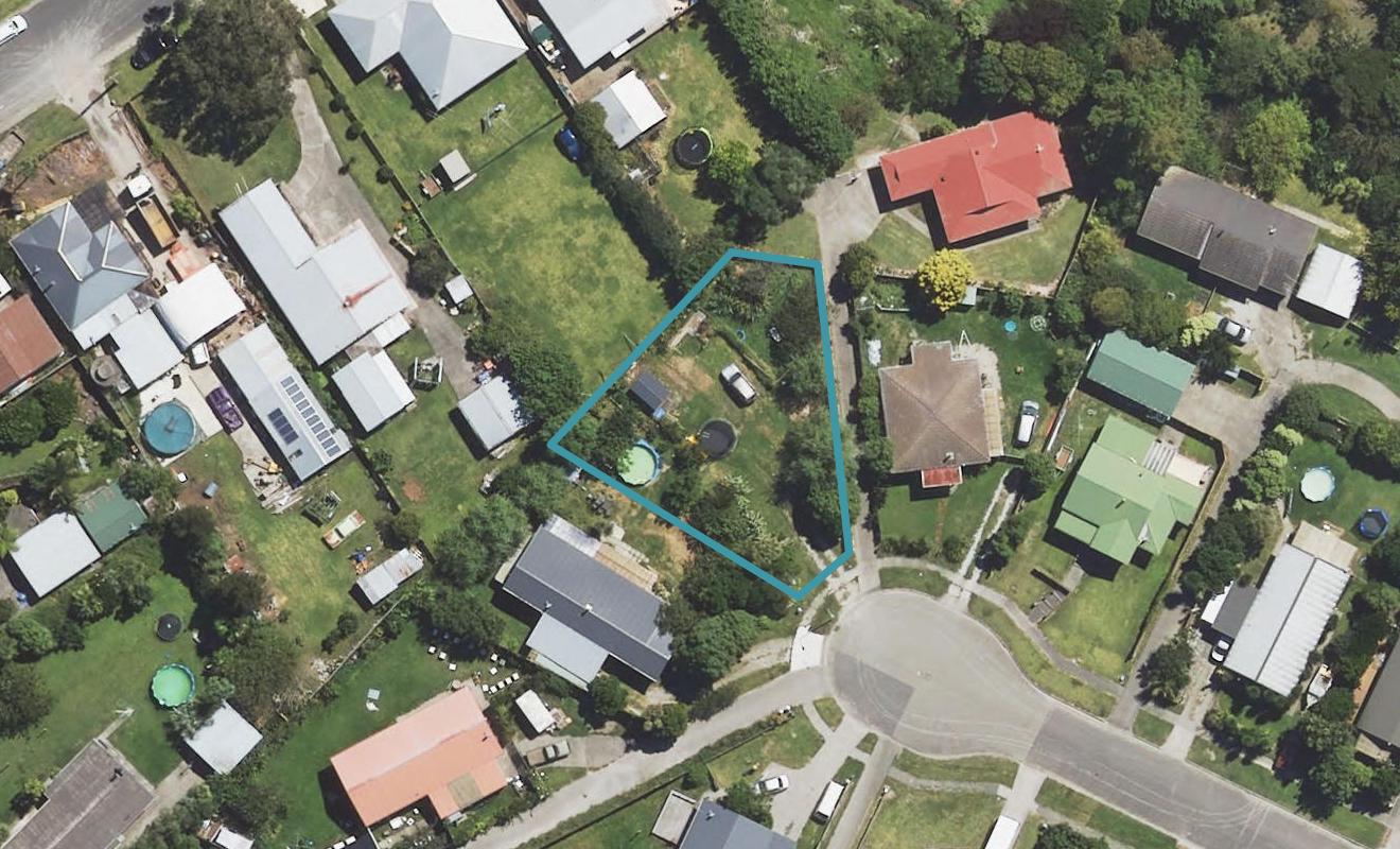 17 Edelsten Place, Tamarau, Gisborne - Carousel 1