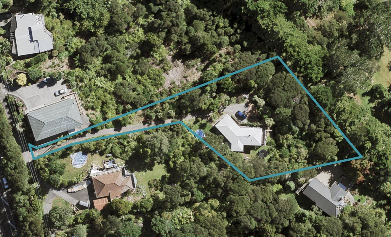 318 Titirangi Road, Titirangi, Auckland - Carousel 1