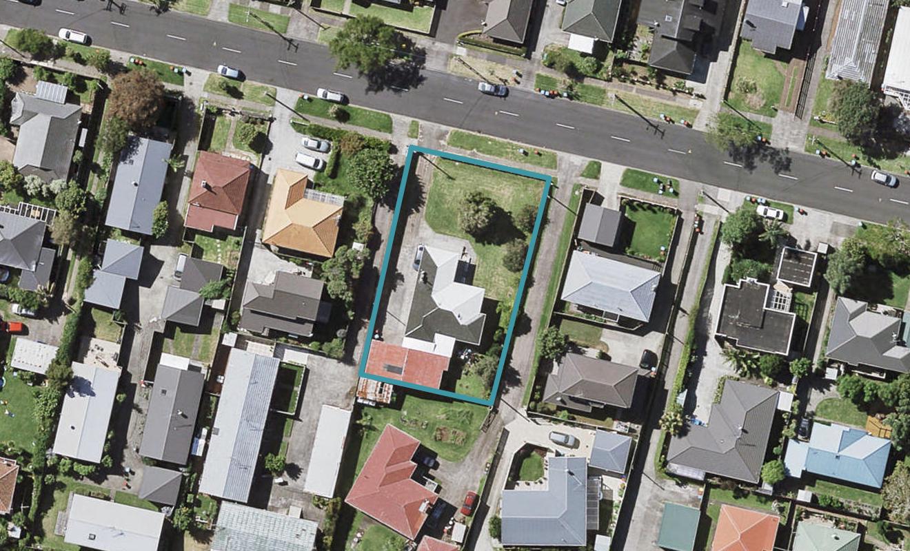 45 Kings Road, Panmure, Auckland - Carousel 1