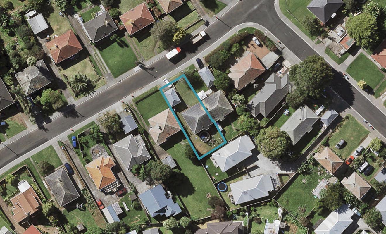 22 Tunis Road, Panmure, Auckland - Carousel 1