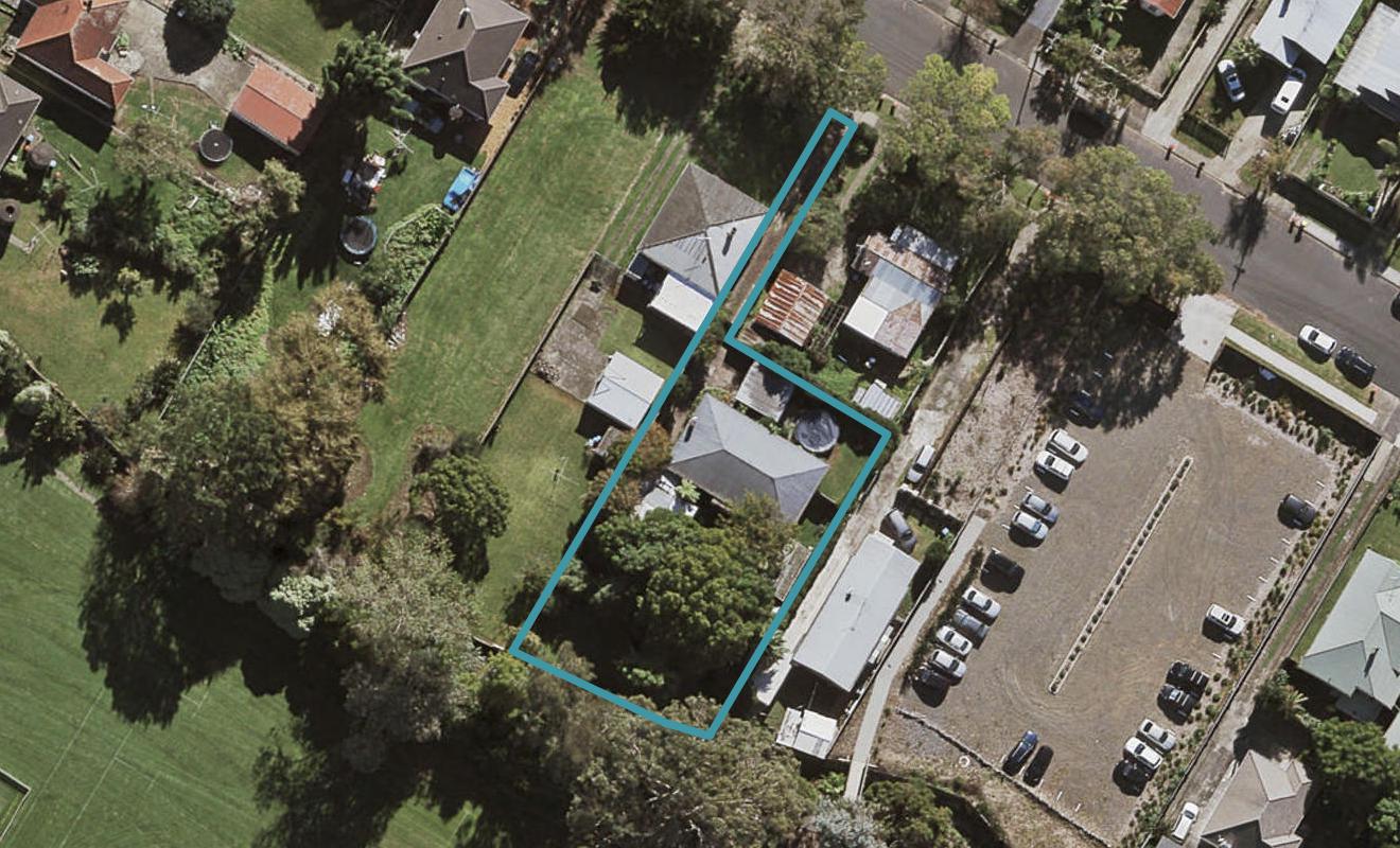 17 Middlemore Road, Otahuhu, Auckland - Carousel 1