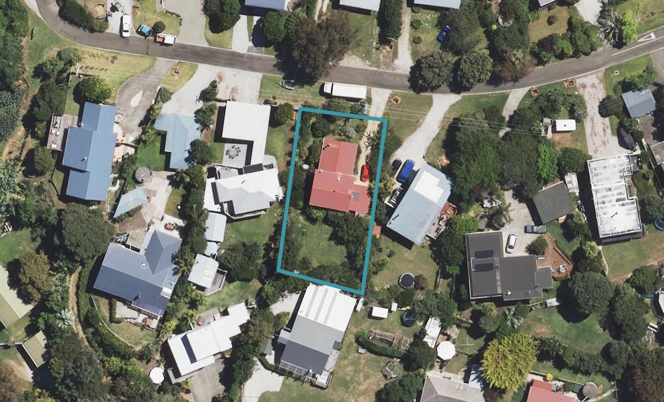 7 Douglas Street, Okitu, Gisborne - Carousel 1