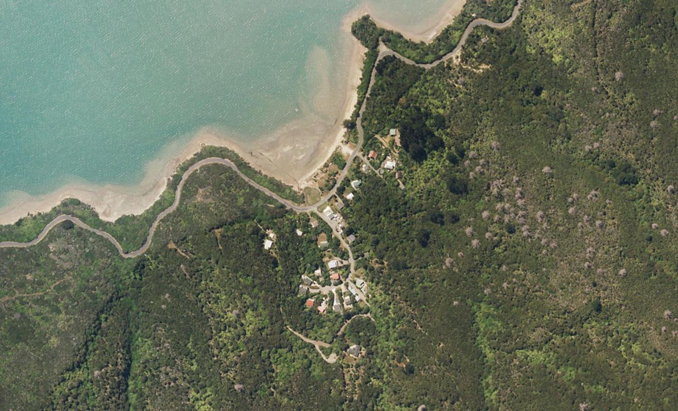 3894 Kenepuru Road, BLACK ROCK - Carousel 1