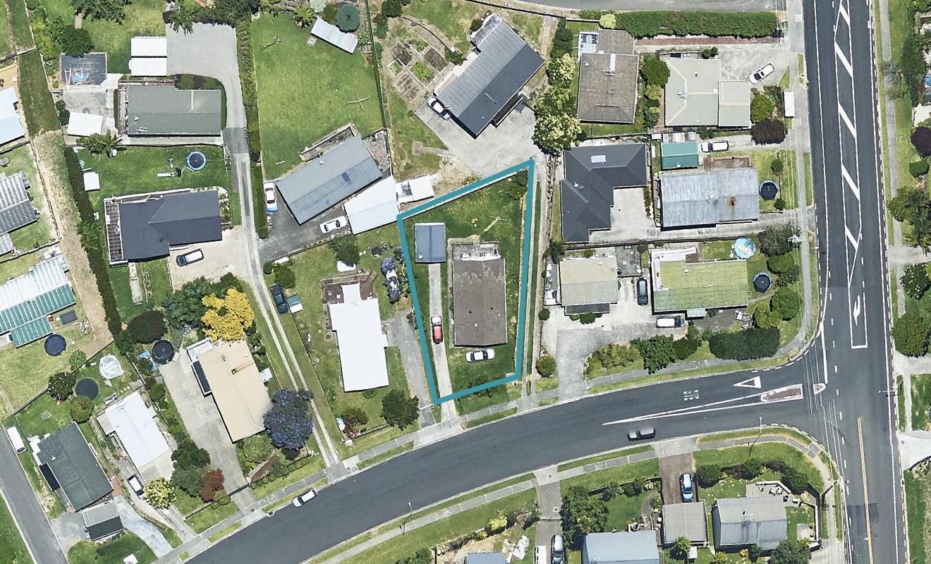 135 Osprey Drive, Welcome Bay, Tauranga - Carousel 1