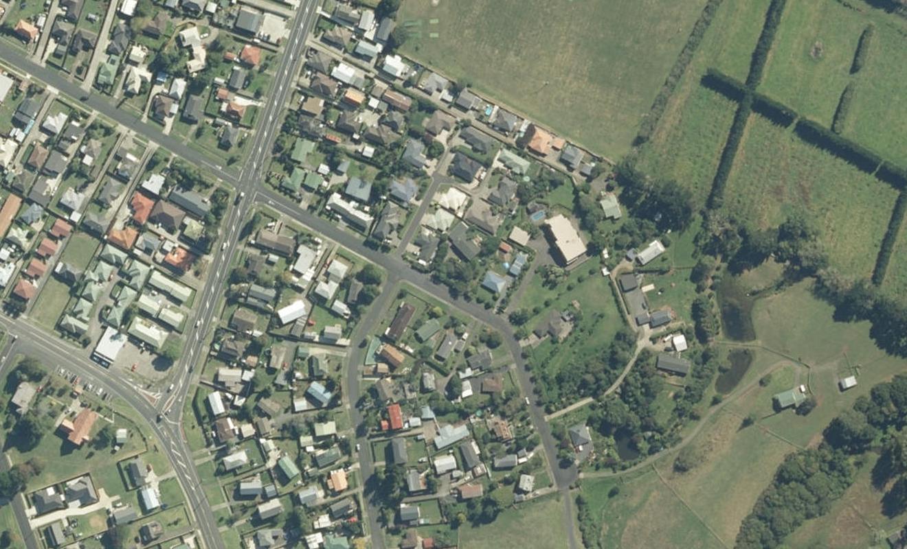 11 Kowhai Street, Tuakau, Tuakau - Carousel 1