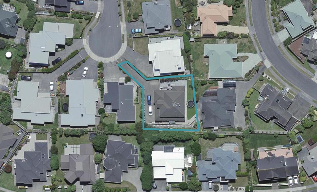 15 Edington Grove, Churton Park, Wellington - Carousel 1
