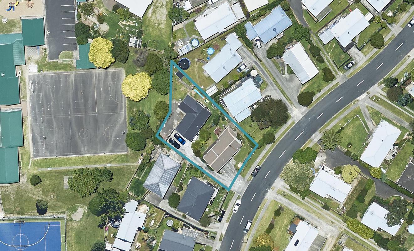 48B Meander Drive, Welcome Bay, Tauranga - Carousel 1
