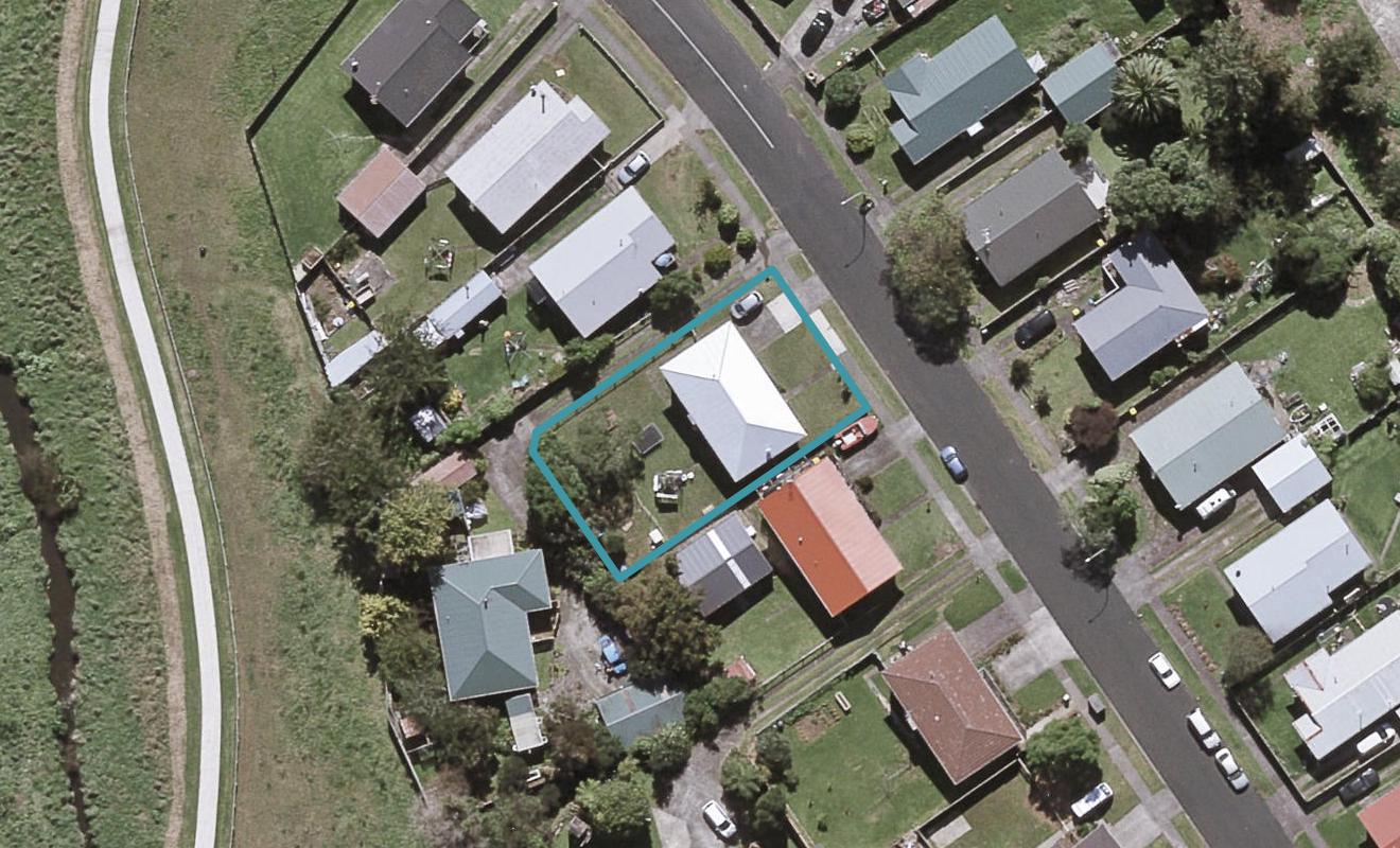 47 Endeavour Street, Marfell, New Plymouth - Carousel 1