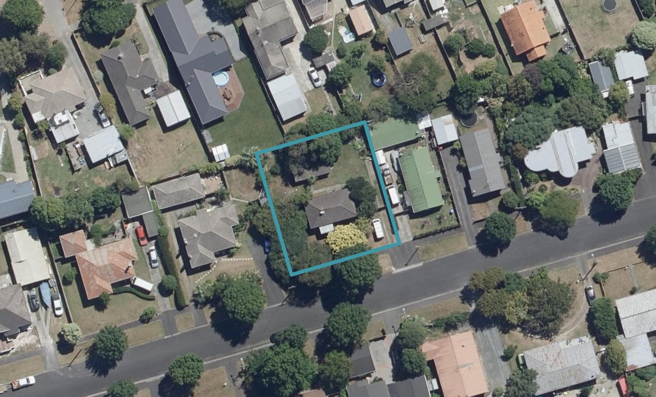 6 Verel Street, Fairfield, Hamilton - Carousel 1