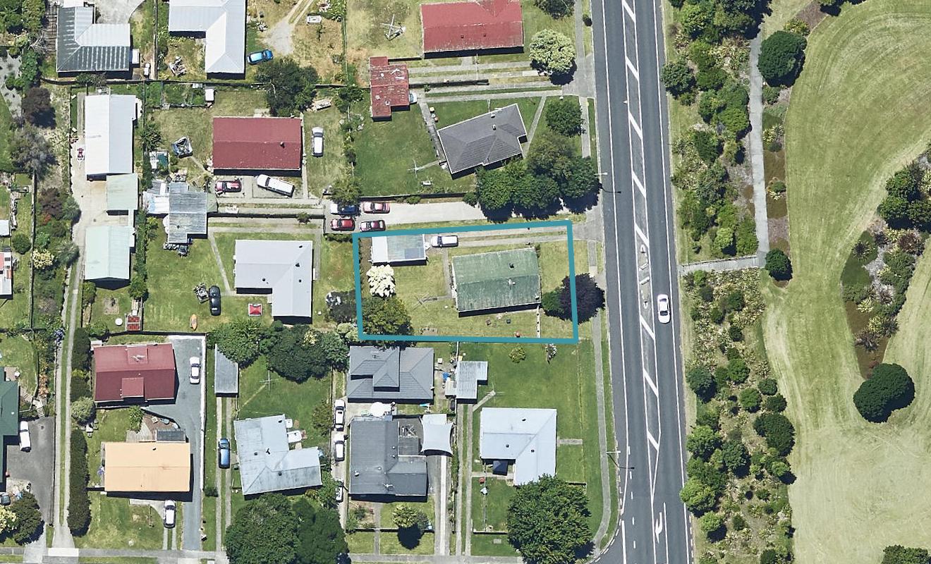 31 Waitaha Road, Welcome Bay, Tauranga - Carousel 1