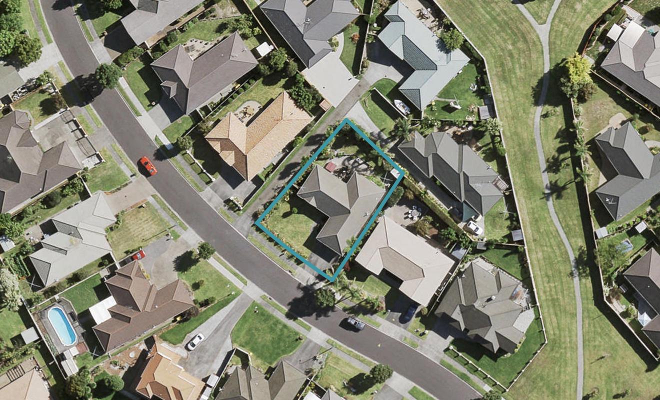 32 Moss Crescent, Takanini, Auckland - Carousel 1