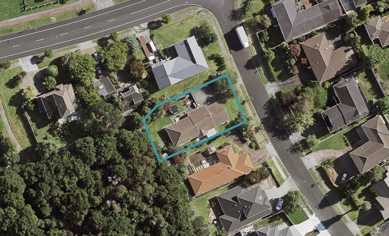 54 Kuripaka Crescent, The Gardens, Auckland - Carousel 1