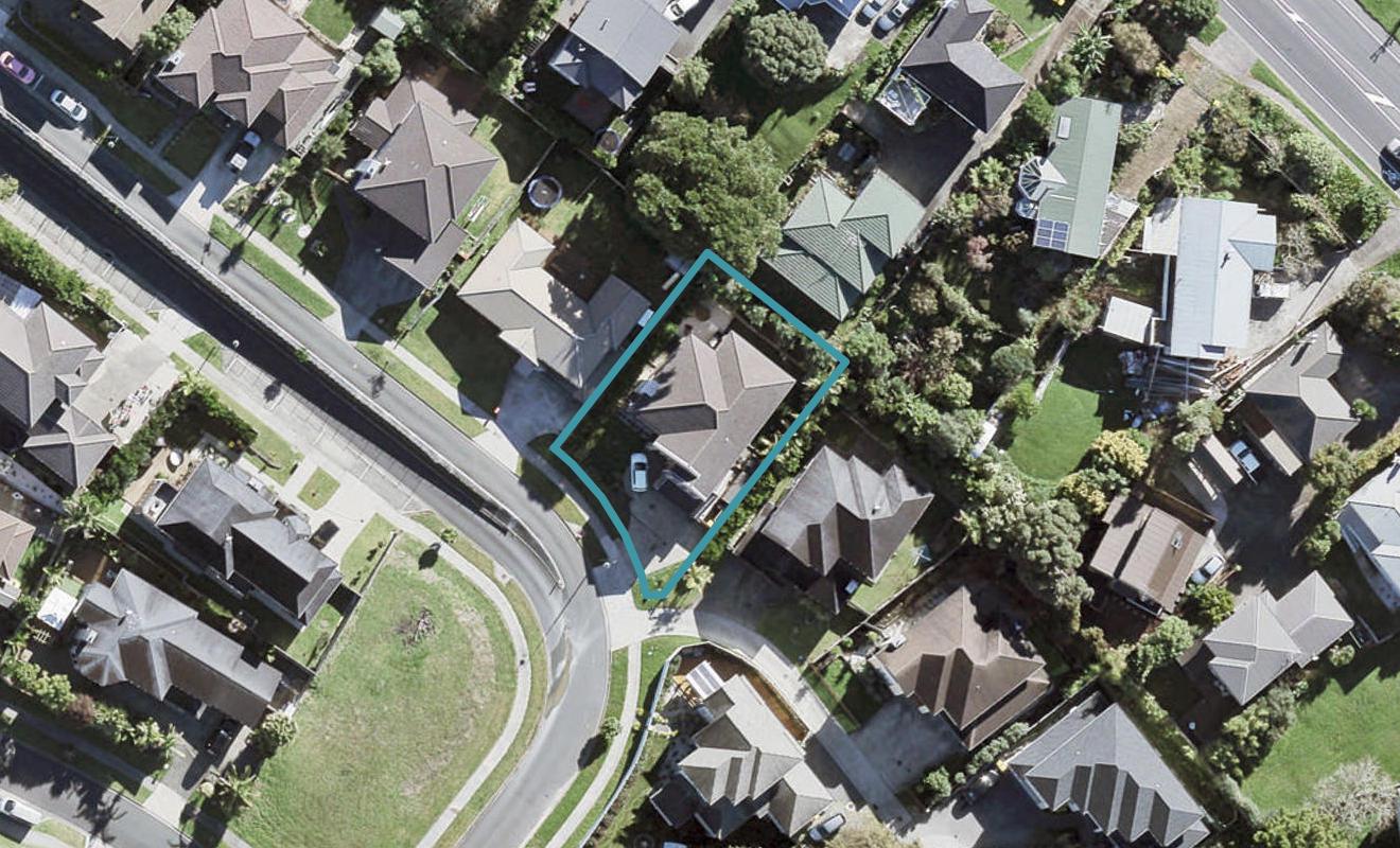 17 Keating Rise, Northcross, Auckland - Carousel 1