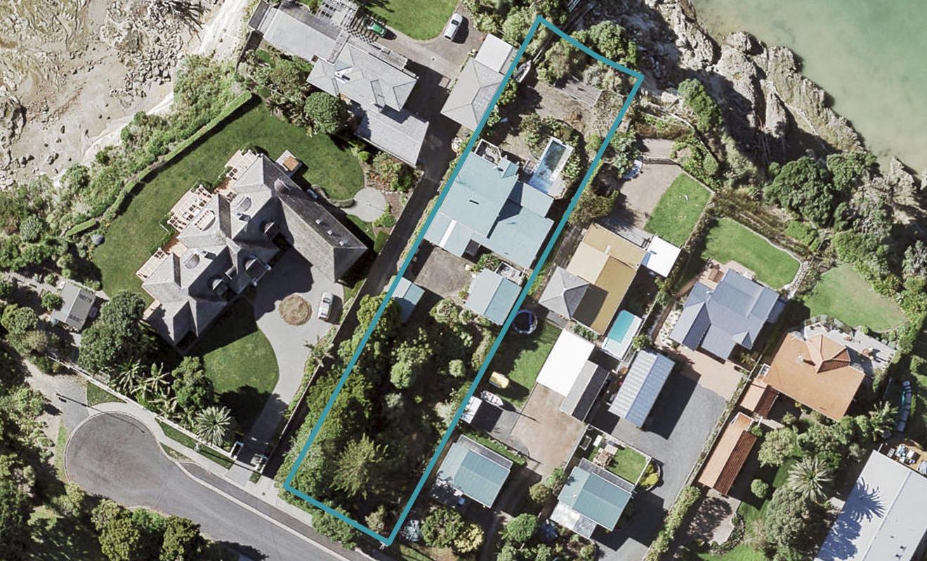57 Pohutukawa Road, Beachlands, Auckland - Carousel 1