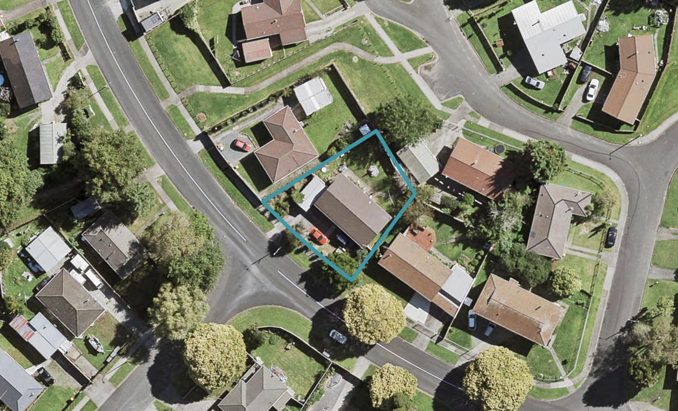10 Fairdale Avenue, Red Hill, Papakura - Carousel 1