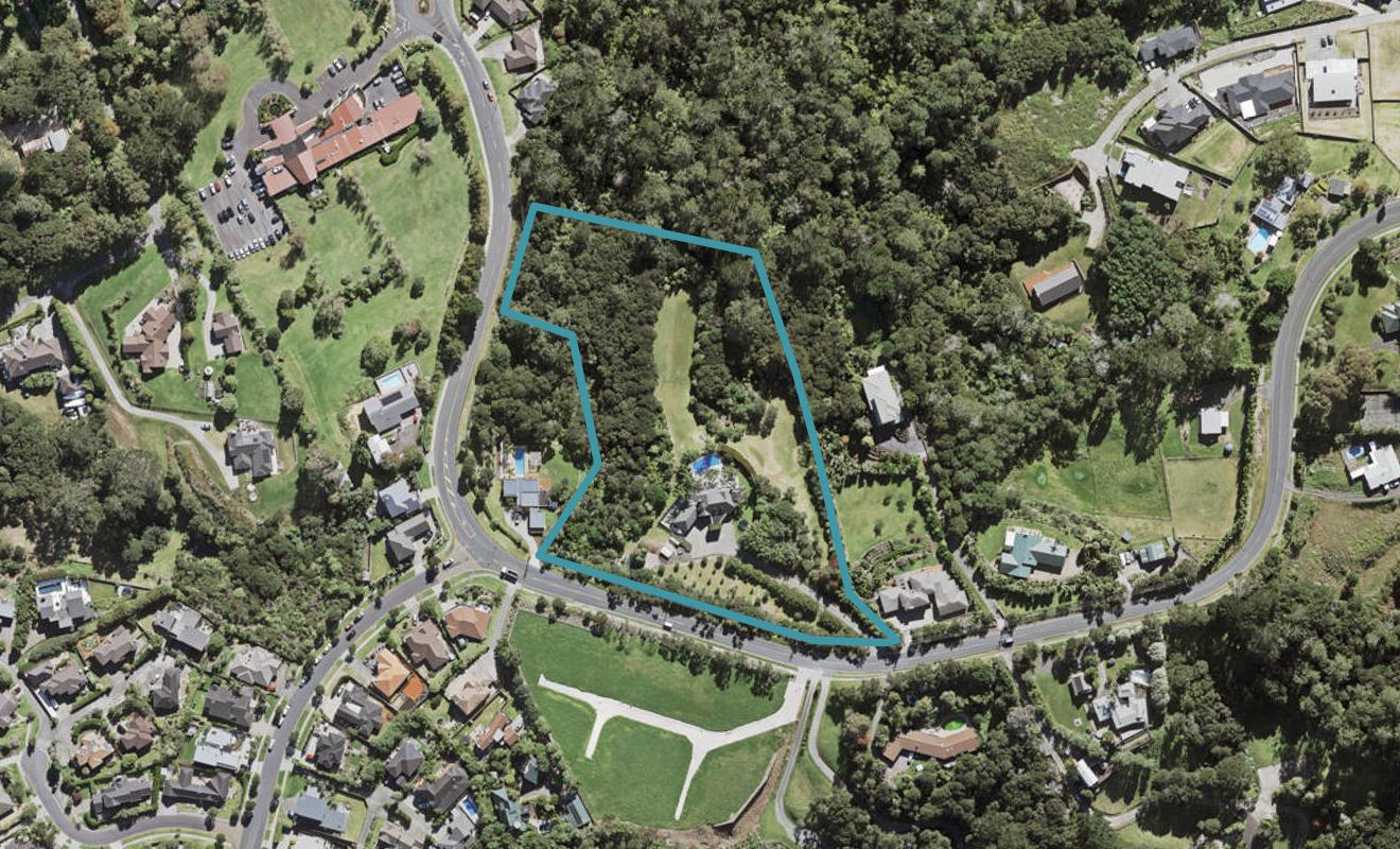156 Schnapper Rock Road, Schnapper Rock, Auckland - Carousel 1