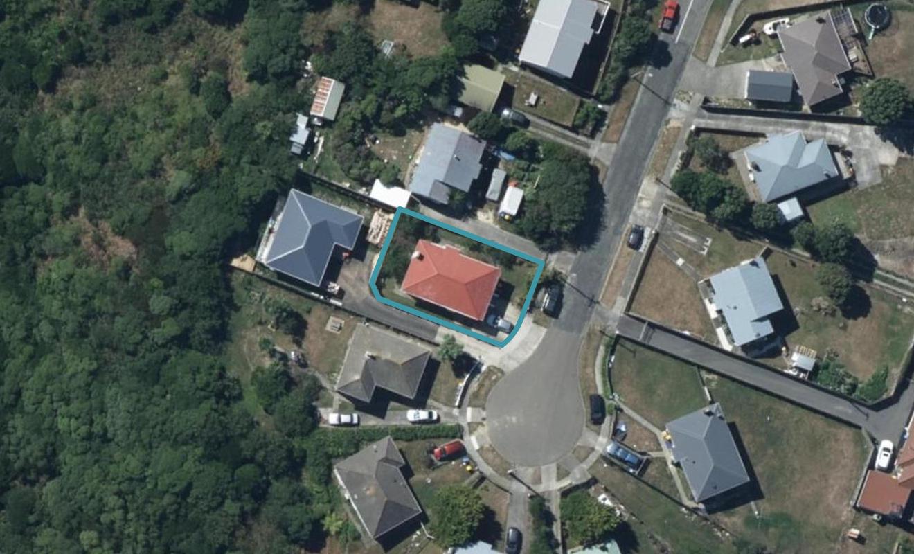 6 Rakihau Place, Titahi Bay, Porirua - Carousel 1