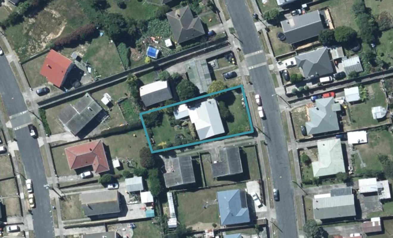 22 Levant Street, Cannons Creek, Porirua - Carousel 1