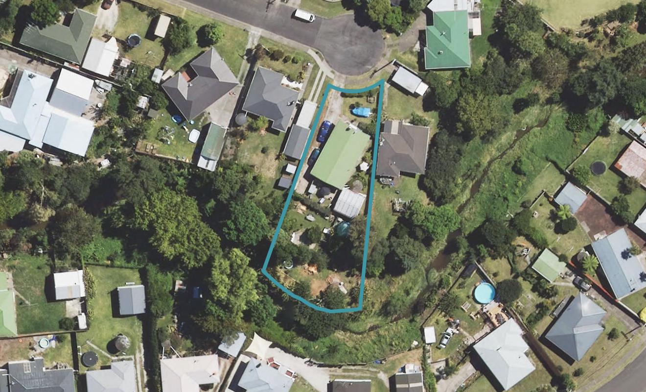 5 Keiha Street, Riverdale, Gisborne - Carousel 1